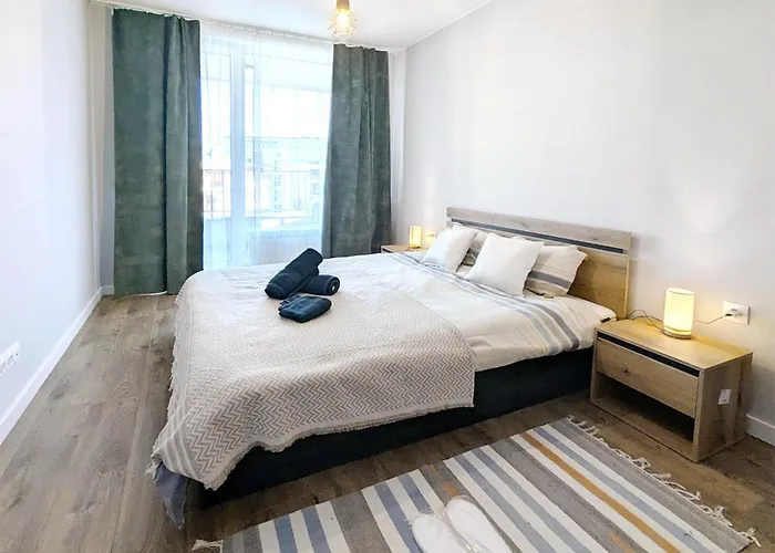 Olive Urban Apartment, Free Parking Апартамент