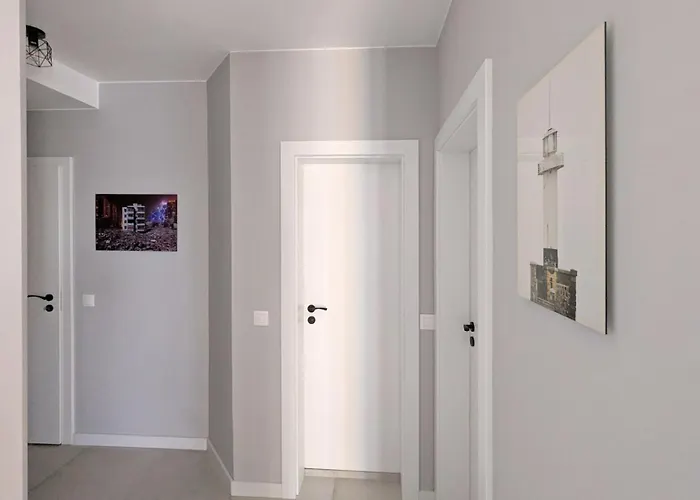 Olive Urban Apartment, Free Parking Апартамент